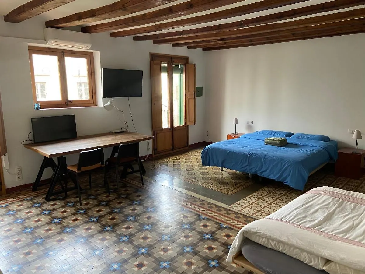 Lovely 2-Bed Apartment In Barcelonas Best Location  Barcelona